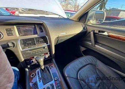 2007 Audi Q7 4.2 Quattro из США, поврежденный, VIN WA1AV94L17D015862